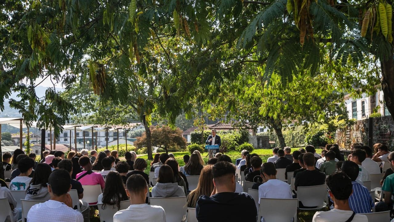 Imagem da notícia: Novo ano letivo na Escola Agrícola Conde de São Bento