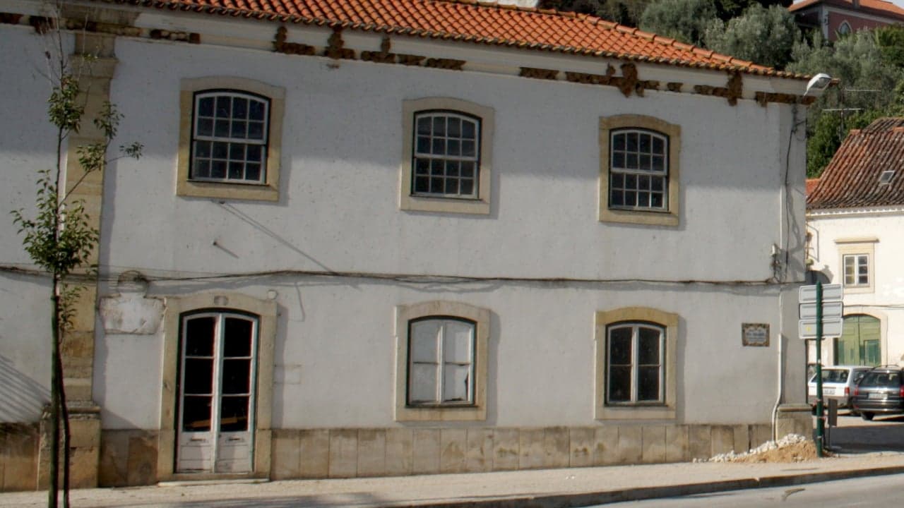 Imagem da notícia: Câmara adquire edifício histórico para museu no centro de Tomar