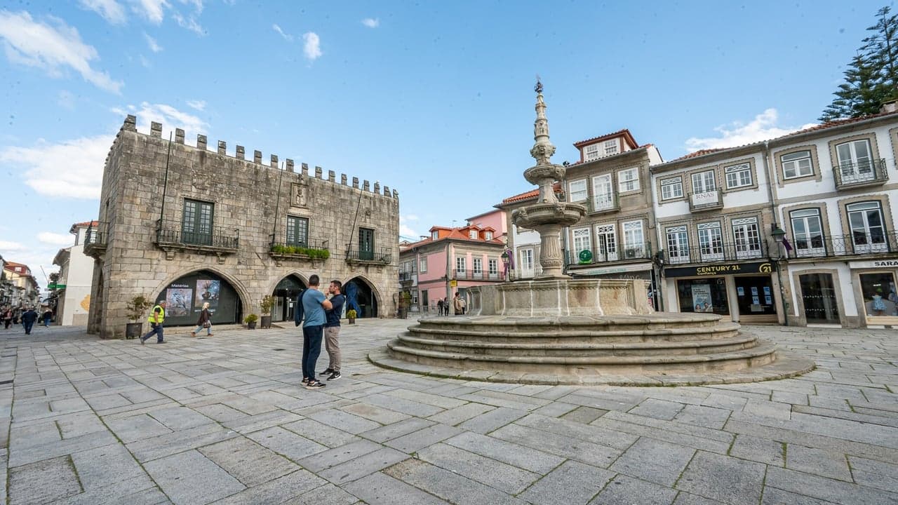 Imagem da notícia: Câmara Municipal aprova doação de embarcação histórica de 1908