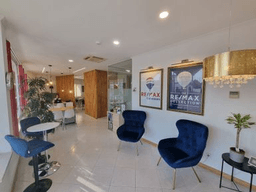 Logótipo de RE/MAX Four Seasons — Imobiliário em Castro Marim