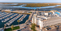 Logótipo de EVA Senses Hotel — Alojamento em Faro