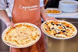 Logótipo de Capricciosa Cais do Sodré — Restauração em Lisboa