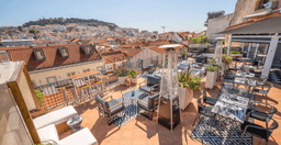 Logótipo de Rooftop The Art Inn Lisbon — Restauração em Lisboa