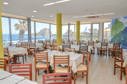 Logótipo de Salgueiro — Restauração em Porto Moniz
