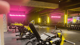Logótipo de Fitness UP — Desporto em Vila Nova de Gaia